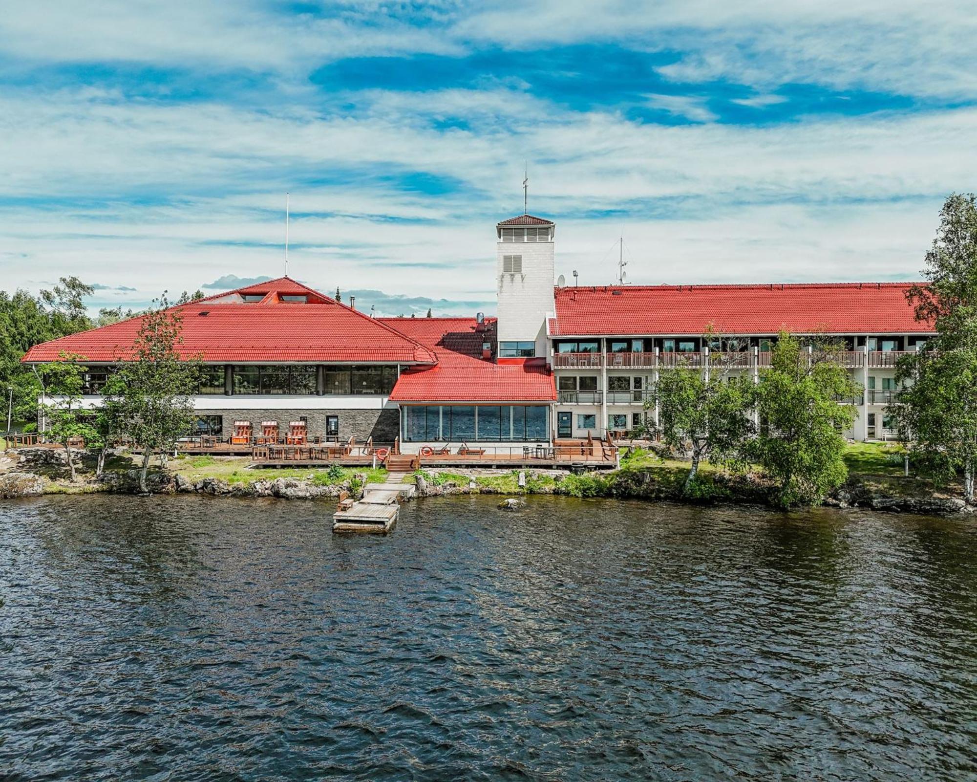 Hotel Kumpeli Spa Heinola Exteriör bild